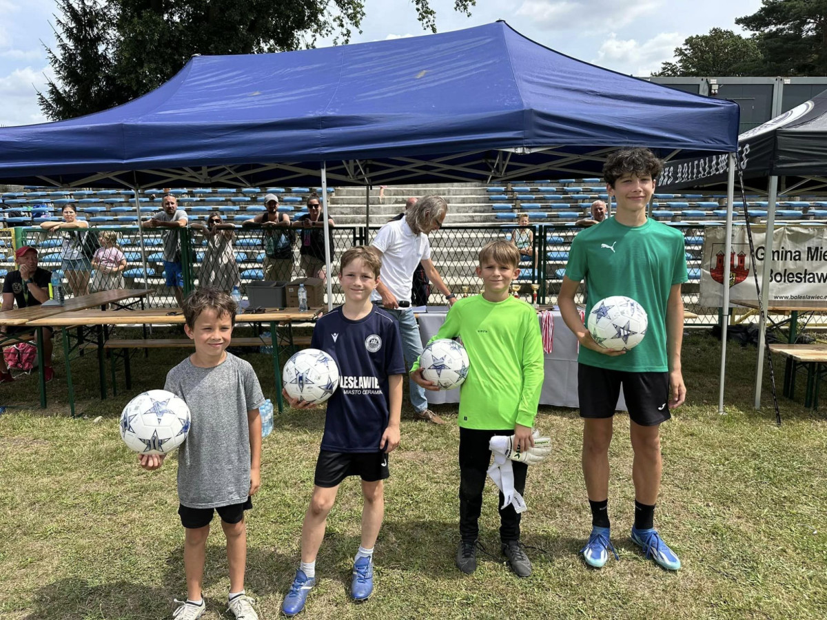 Turniej dzikich drużyn Kwiatoliga