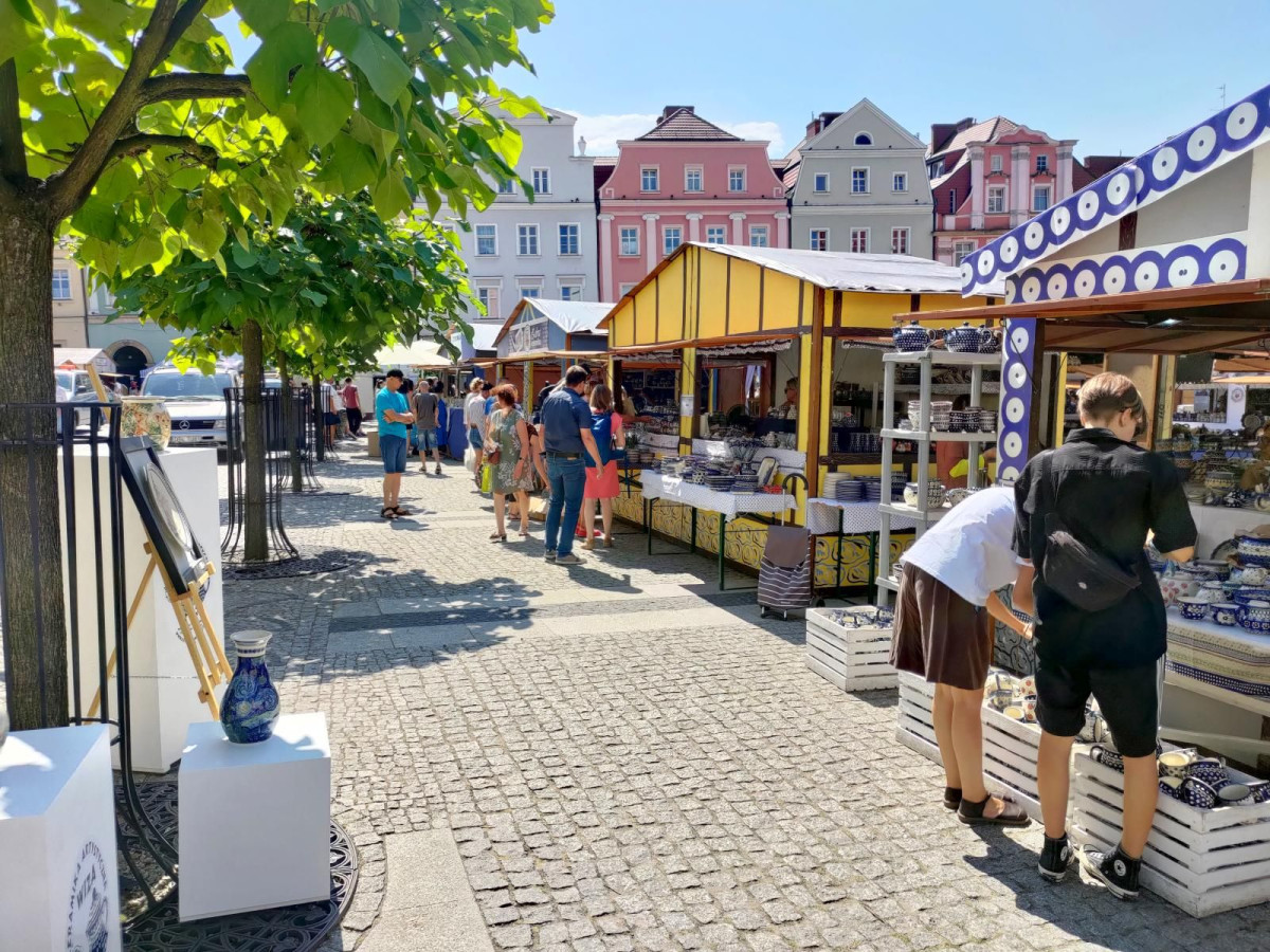 Ruszyły ceramiczne targi 2024