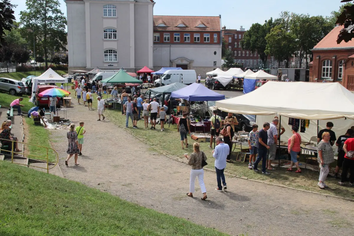 Giełda staroci - Bolesławieckie Święto Ceramiki 2024