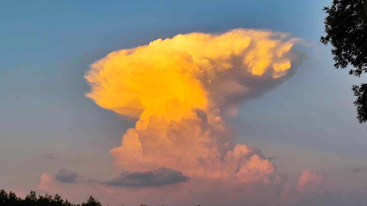 Chmura nad Bolesławcem