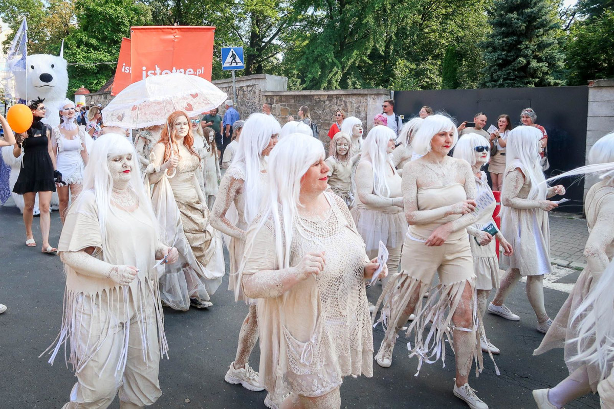Tańczące Glinoludki – Zumba Team Joanna & Magdalena