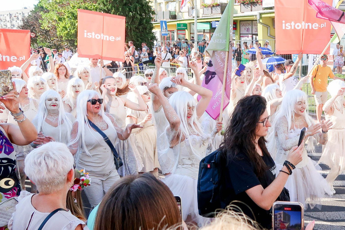 Tańczące Glinoludki – Zumba Team Joanna & Magdalena