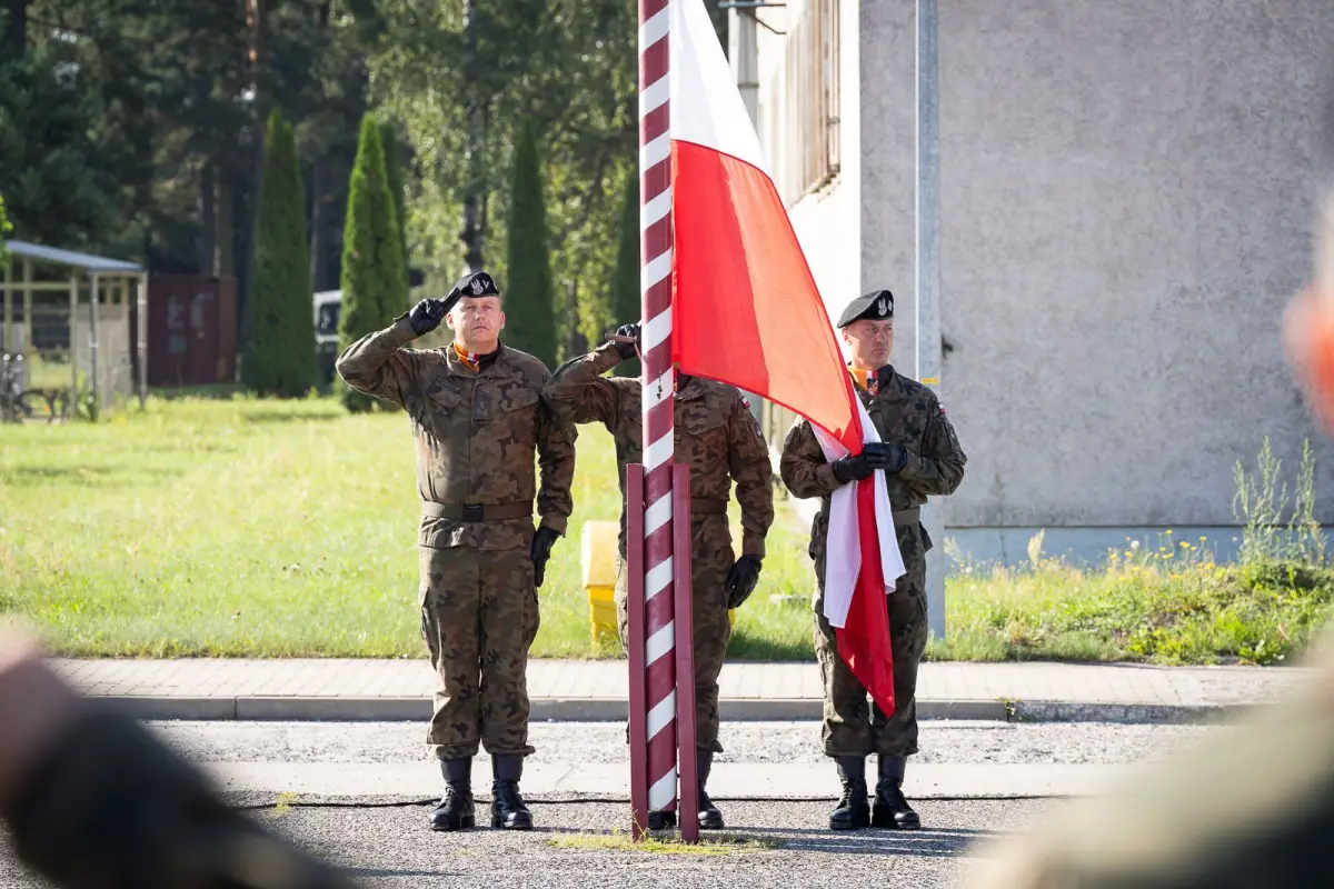 Elewi dostali broń