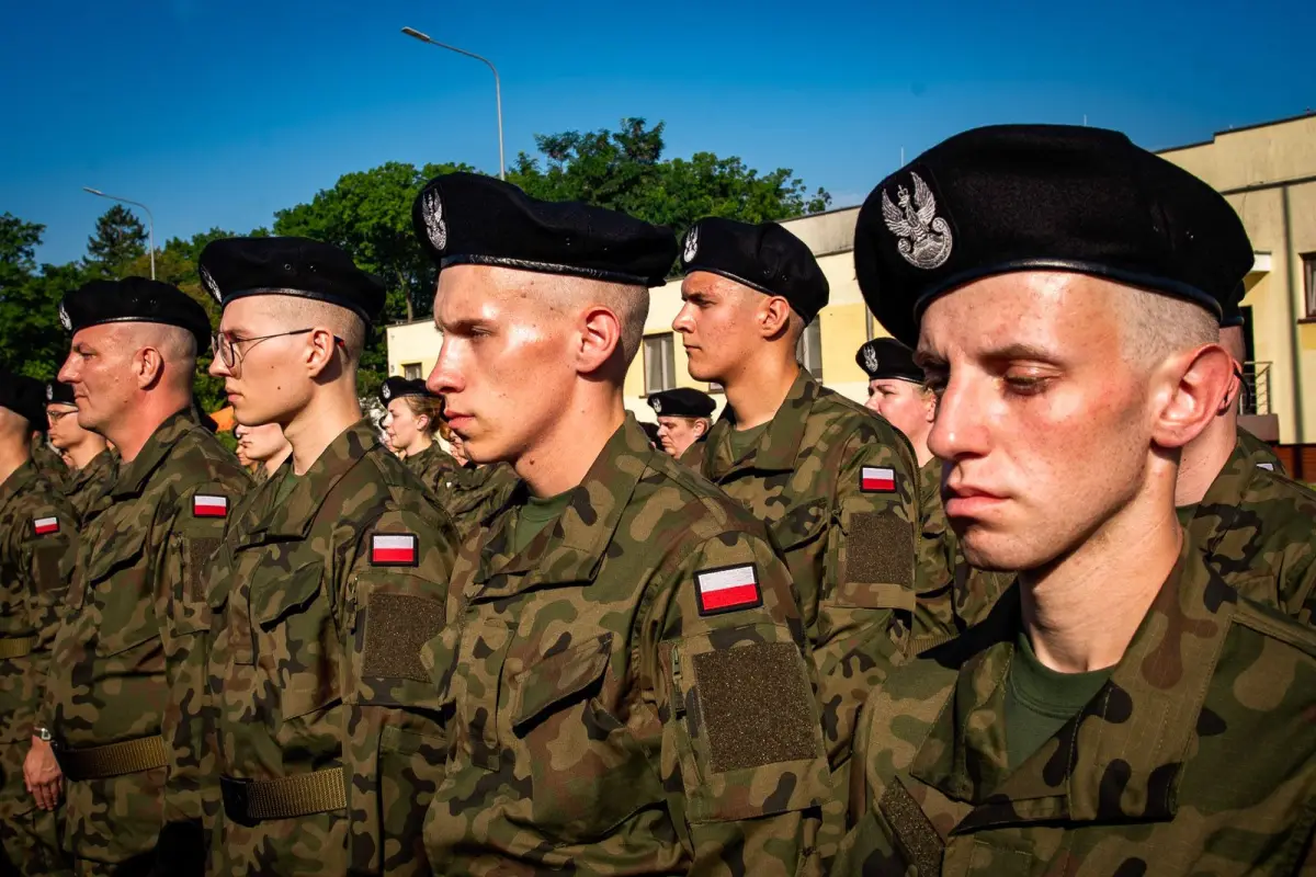 Elewi dostali broń