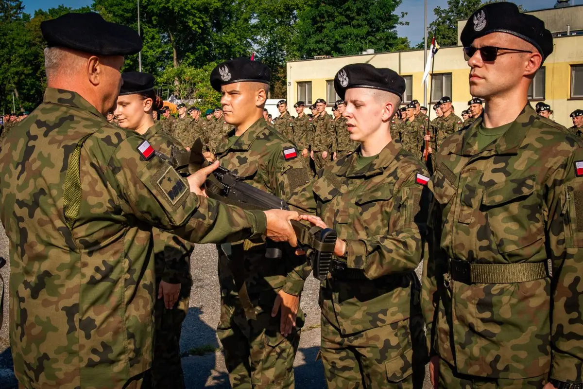 Elewi dostali broń