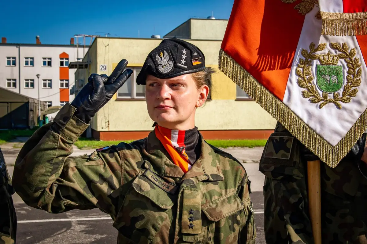 Elewi dostali broń