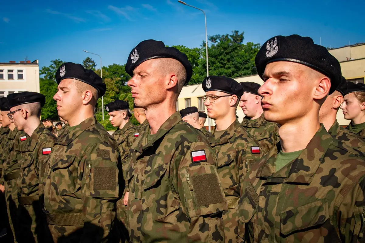 Elewi dostali broń