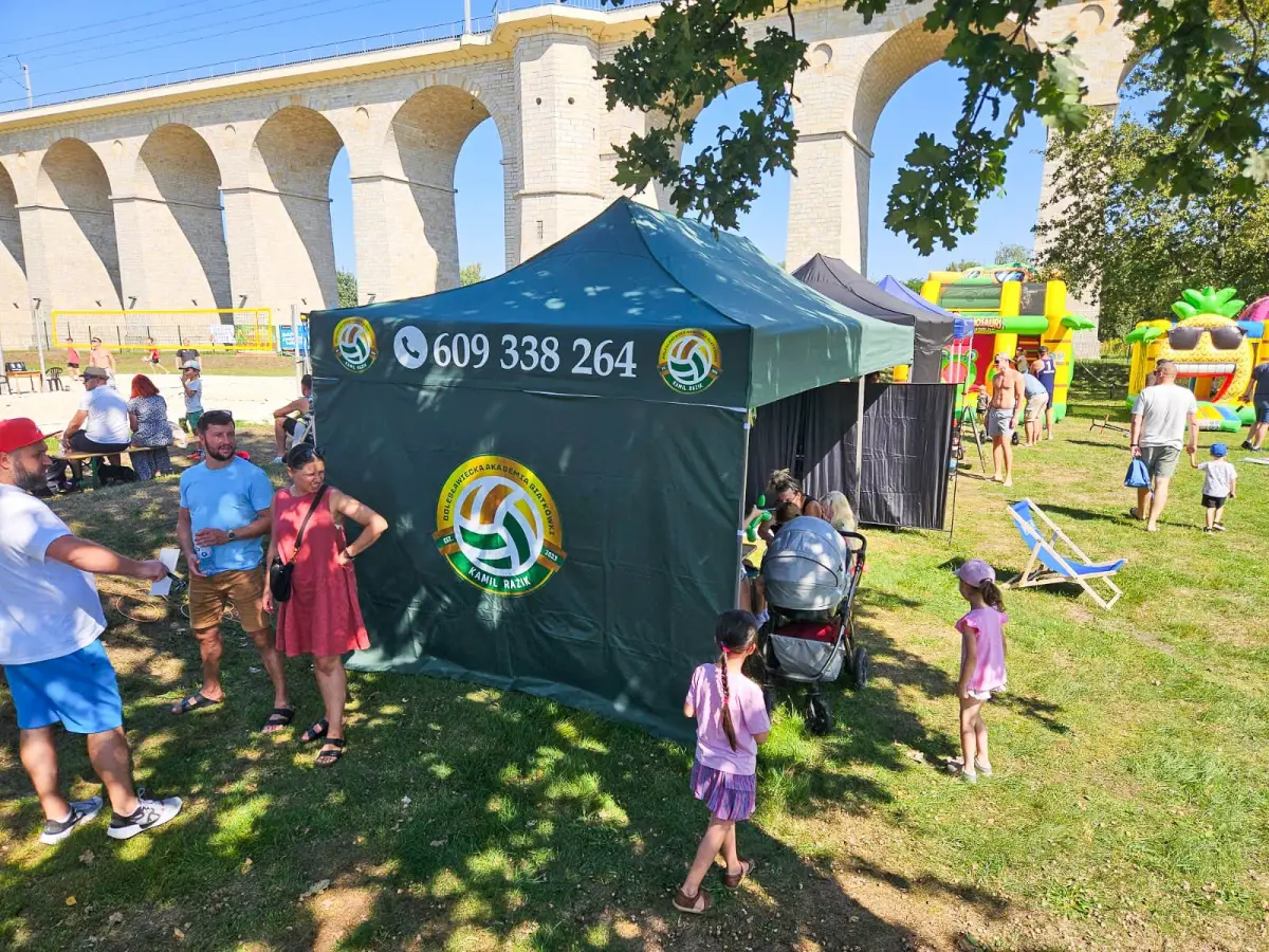 Turniej siatkówki plażowej