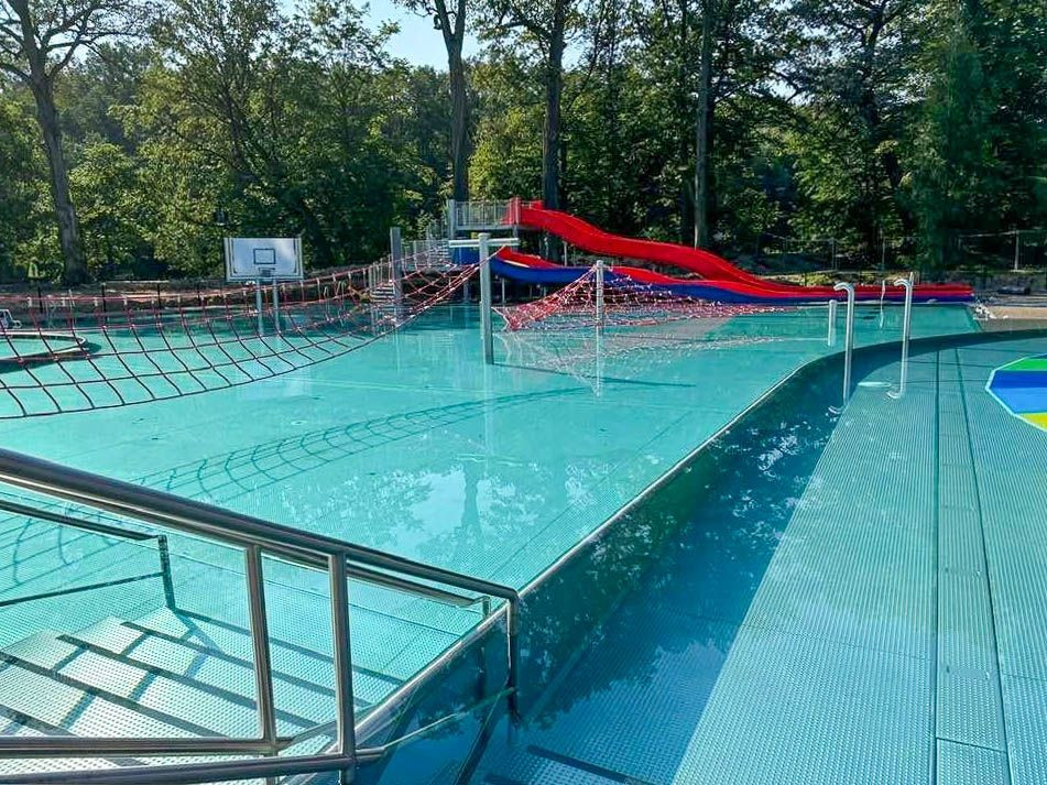 Baseny przy ul. Spacerowej