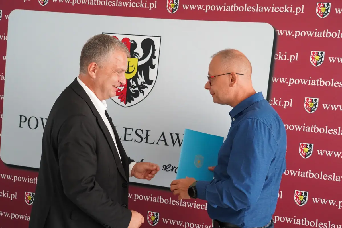Uroczystość w Starostwie Powiatowym w Bolesławcu