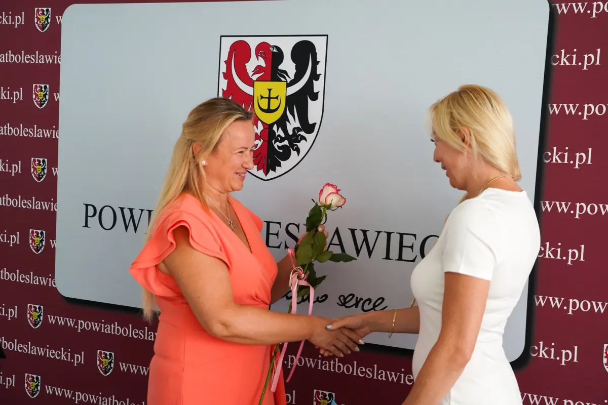 Uroczystość w Starostwie Powiatowym w Bolesławcu