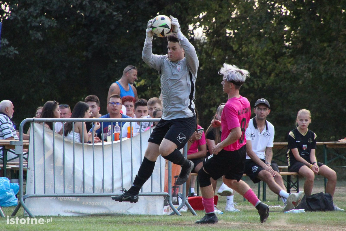 Galeria z meczu KS Kolonia Bolesławiec - KS Piast Czerwona Woda