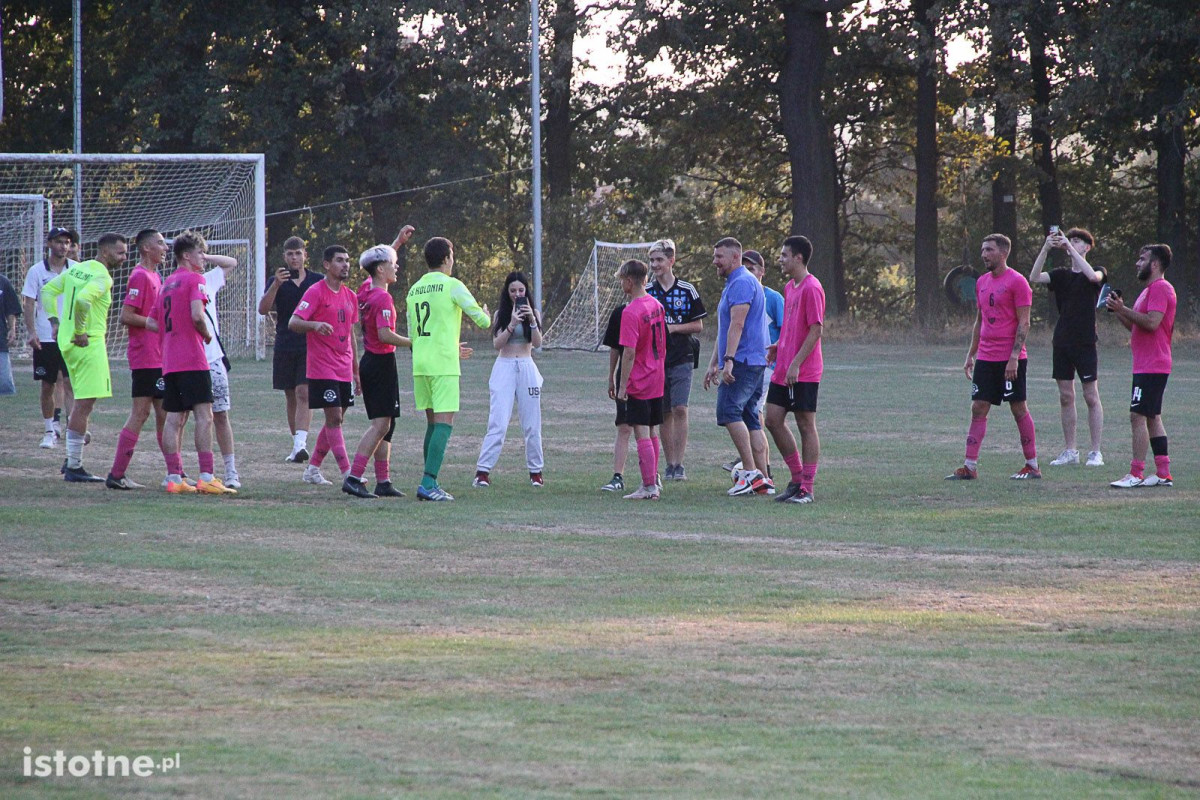 Galeria z meczu KS Kolonia Bolesławiec - KS Piast Czerwona Woda