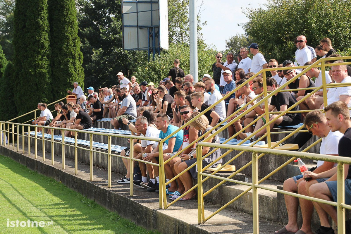 Galeria z meczu BKS Bolesławiec - Chrobry Nowogrodziec