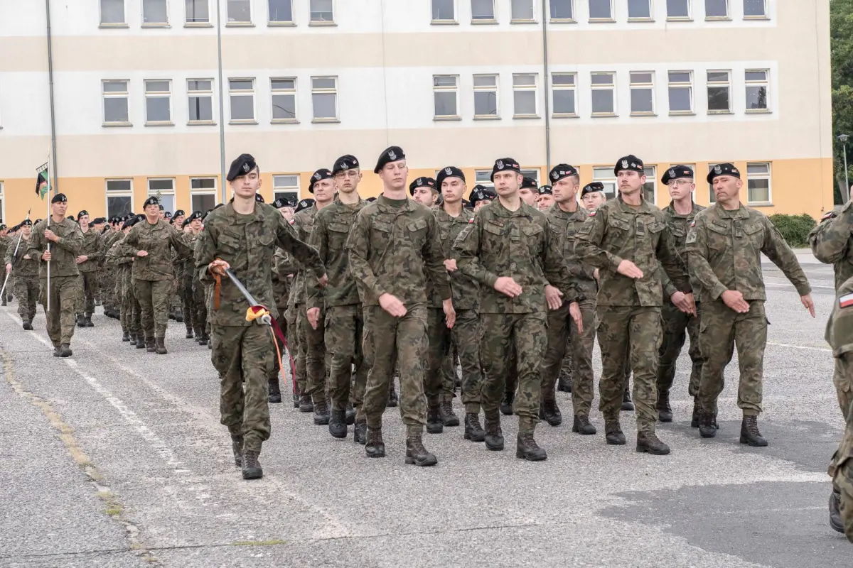 Obchody Święta Wojsk Lądowych w Świętoszowie