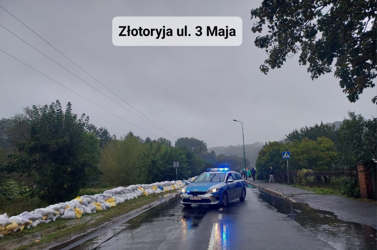 Zalane drogi w powiecie złotoryjskim