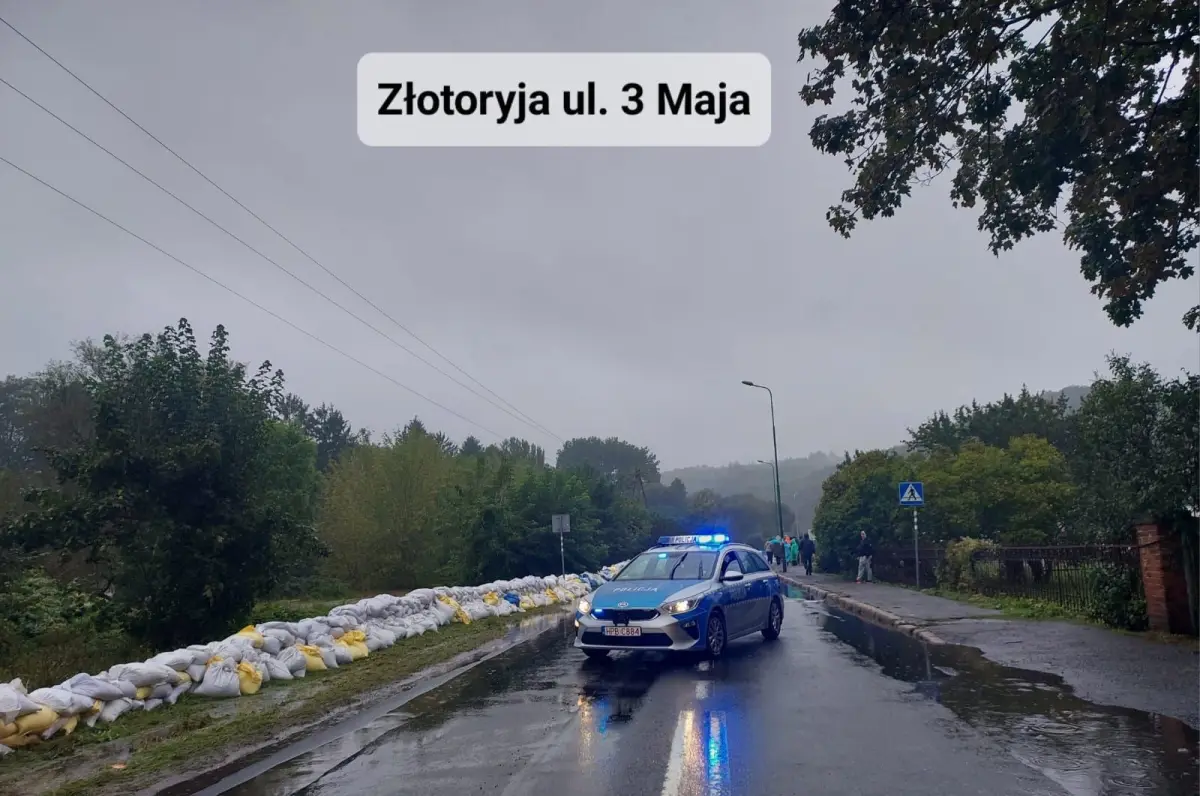 Zalane drogi w powiecie złotoryjskim