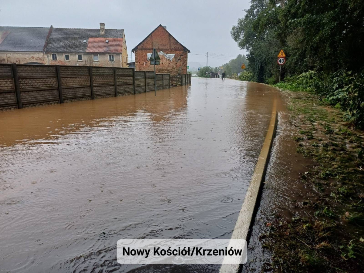 Zalane drogi w powiecie złotoryjskim