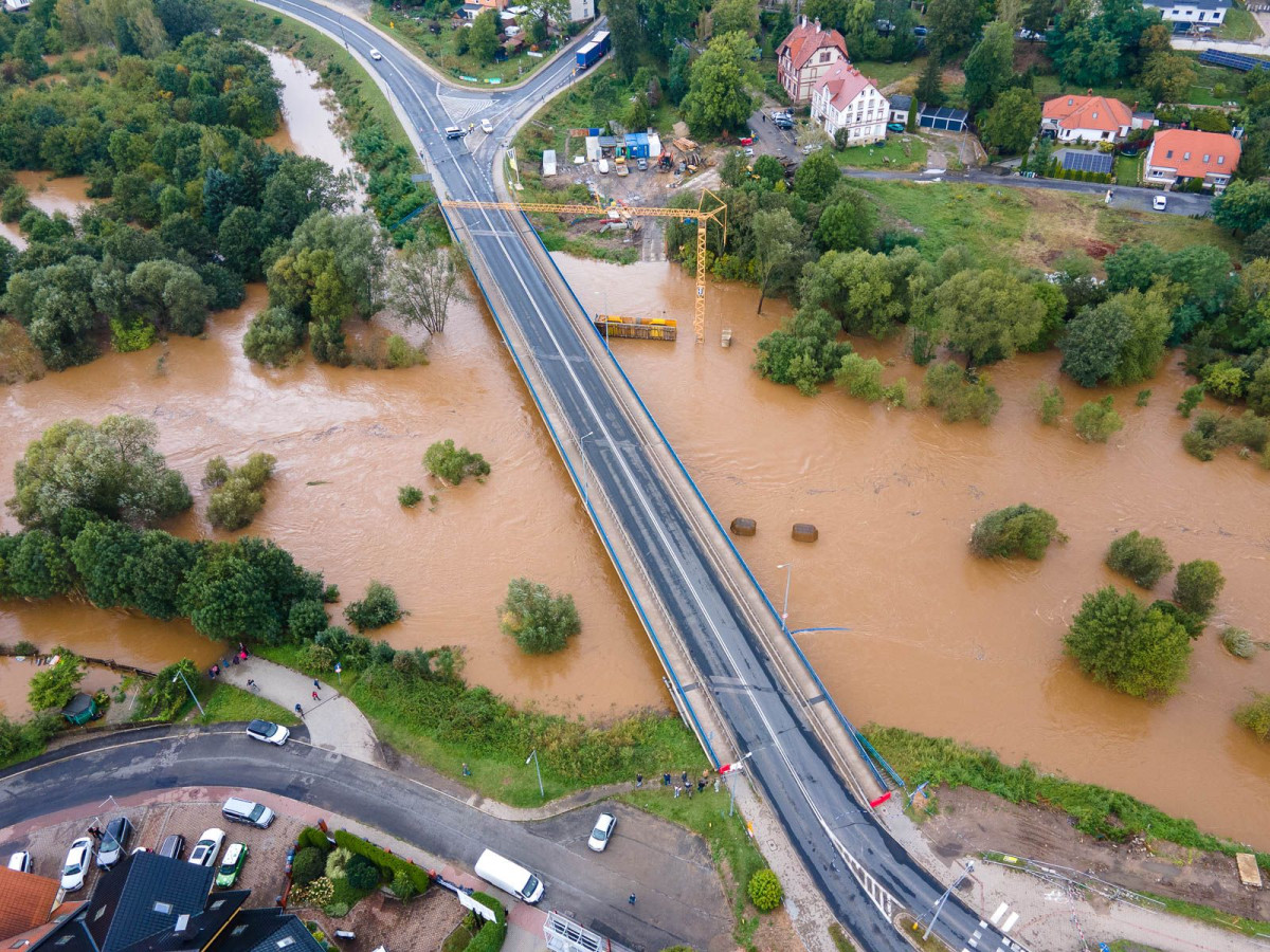Zalane tereny w Bolesławcu (widok z drona)