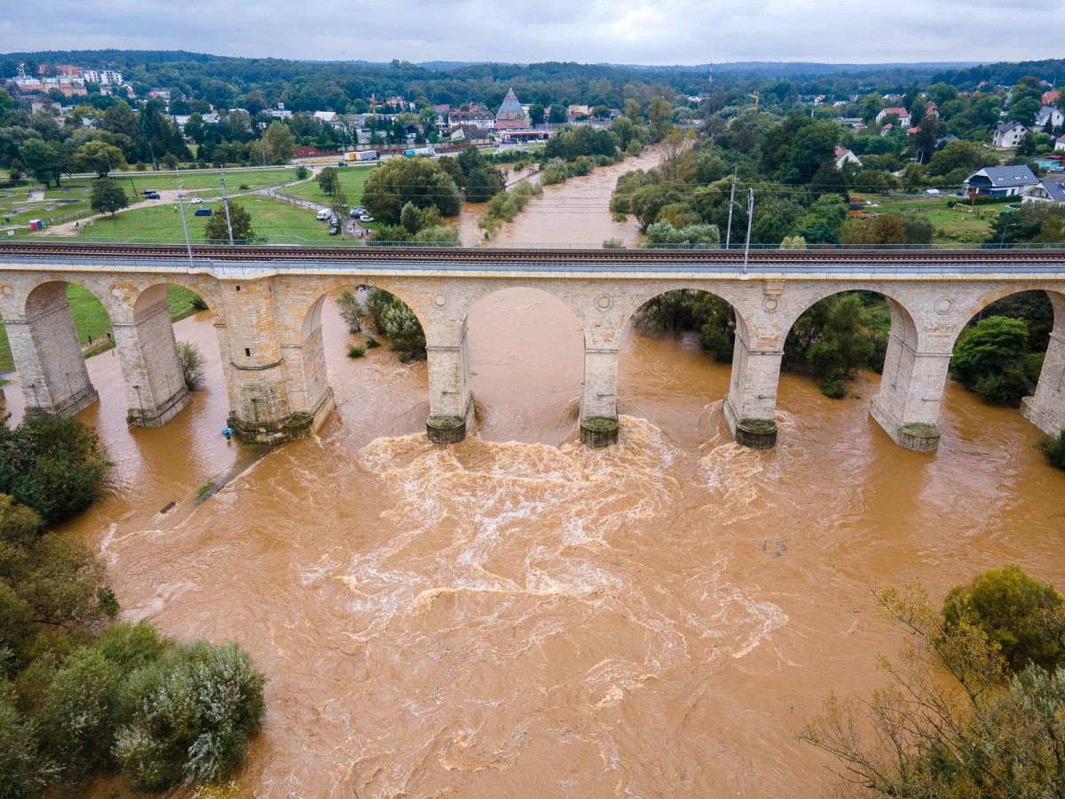 Zalane tereny w Bolesławcu (widok z drona)