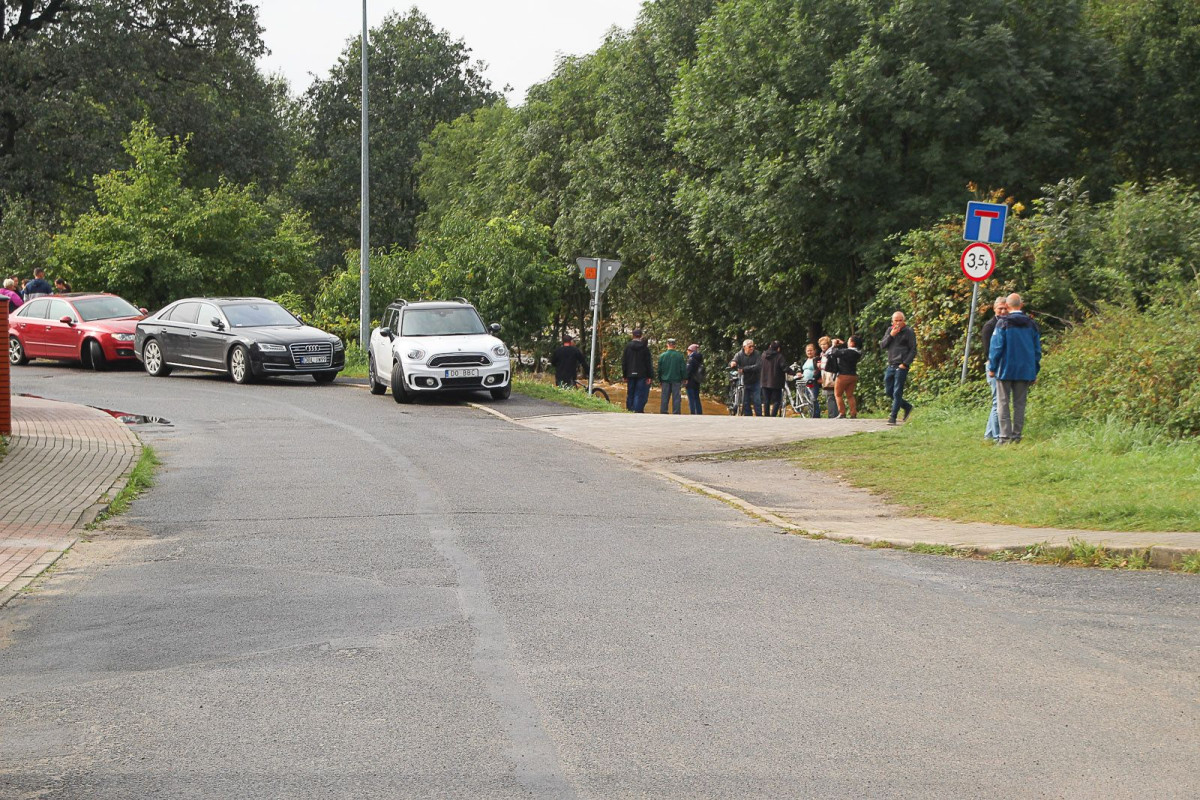 Zalane okolice wiaduktu i mostu przy Zgorzelekciej