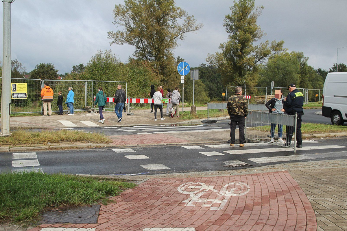 Zalane okolice wiaduktu i mostu przy Zgorzelekciej
