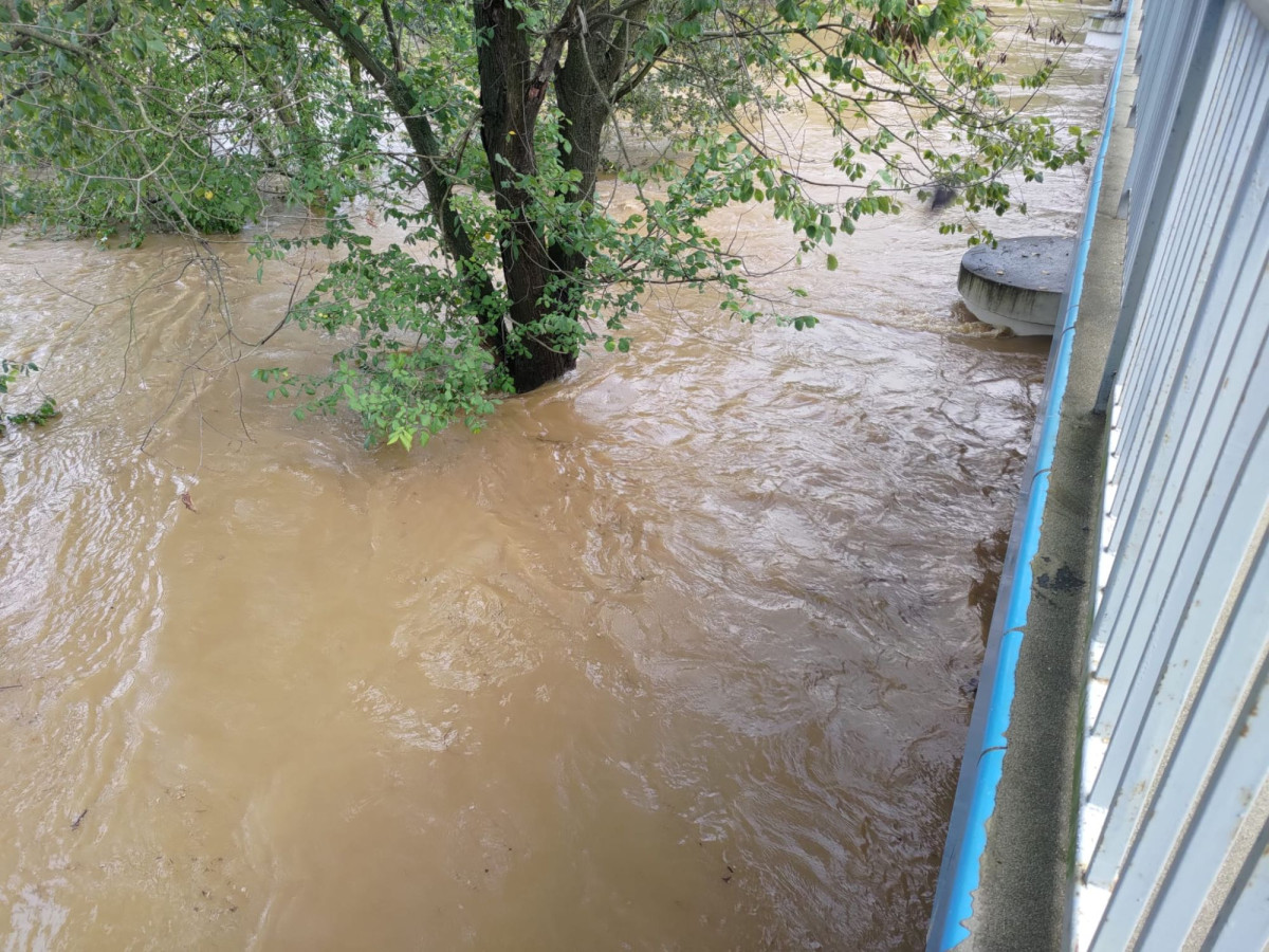Teren przy moście na ulicy Mostowej
