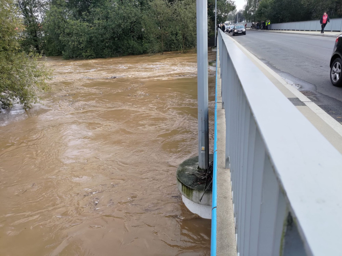 Teren przy moście na ulicy Mostowej