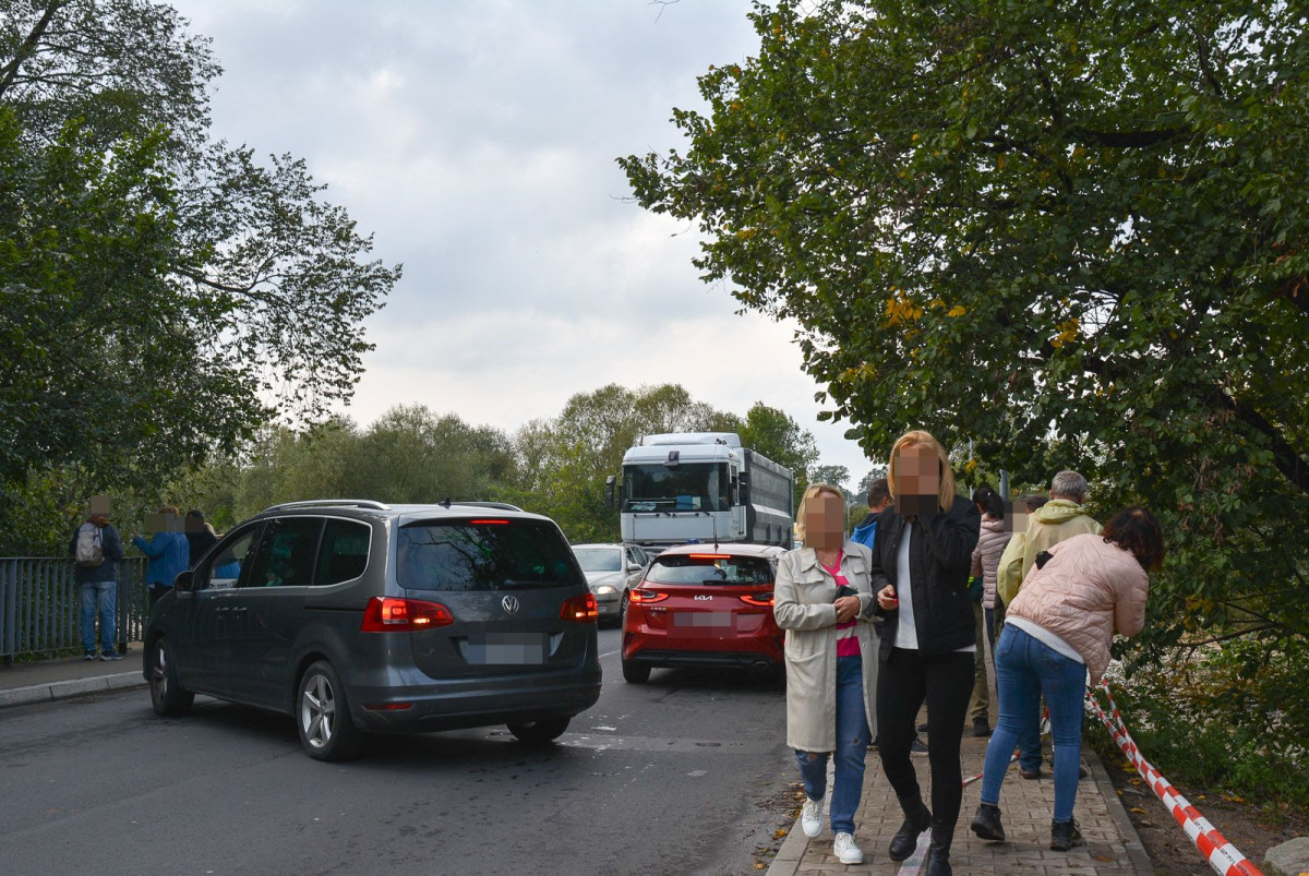 Teren przy moście na ulicy Mostowej