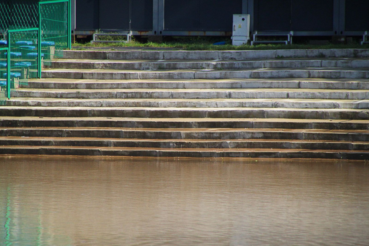 Woda powoli opada i odsłania to, co zniszczyła