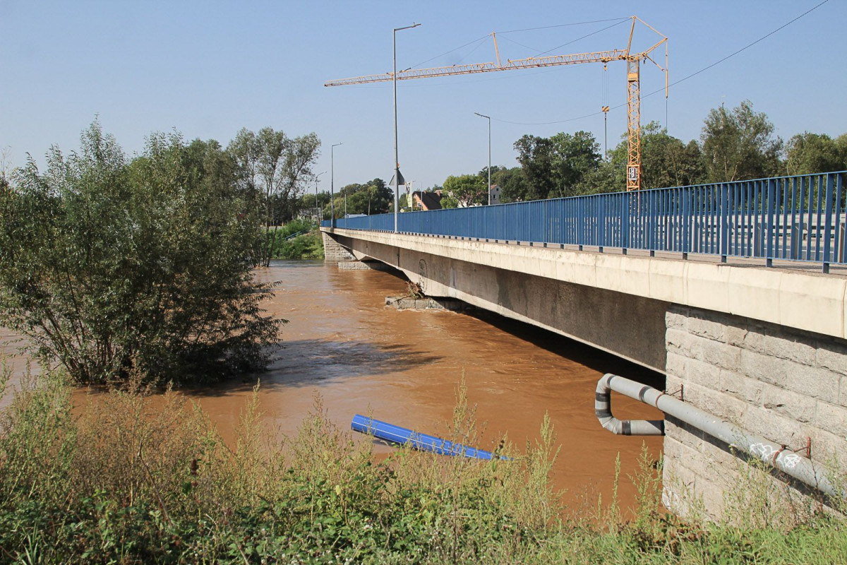 Woda powoli opada i odsłania to, co zniszczyła