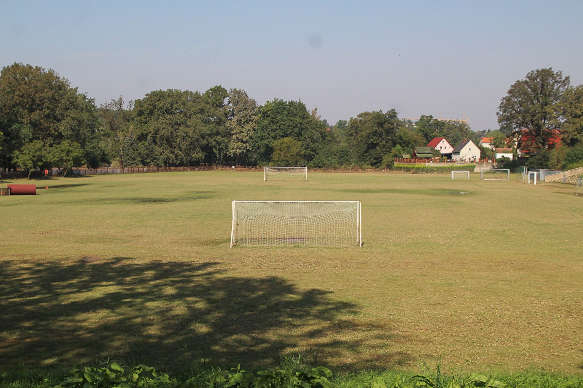 Tak dziś wygląda stadion przy ulicy Rajskiej po powodzi