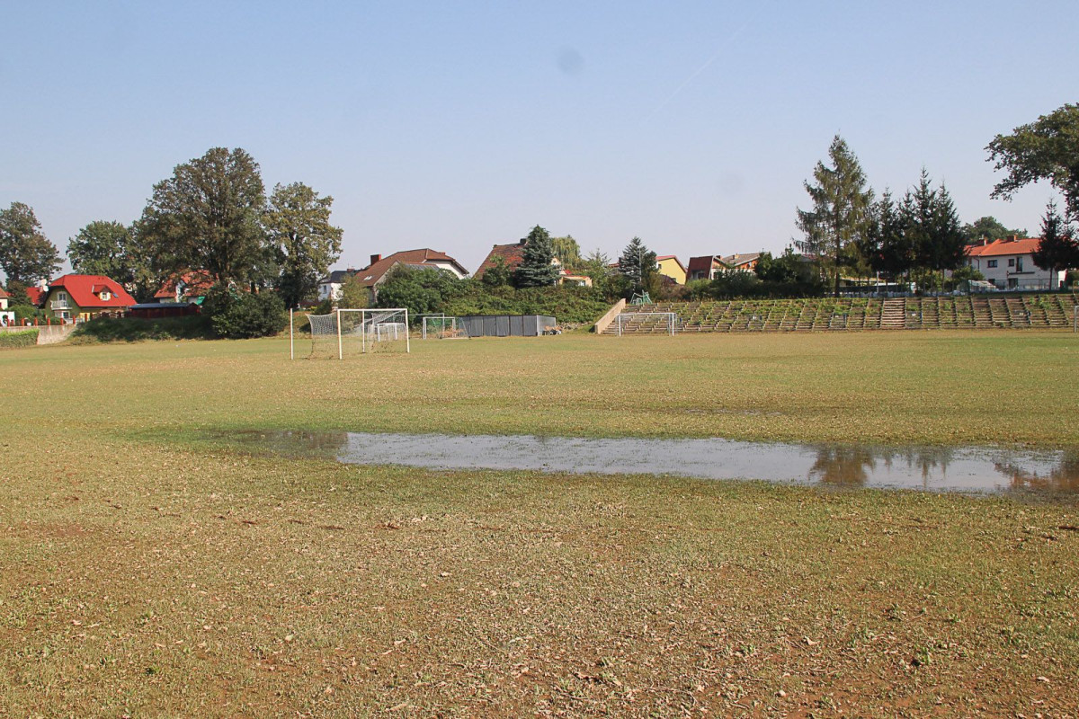 Tak dziś wygląda stadion przy ulicy Rajskiej po powodzi