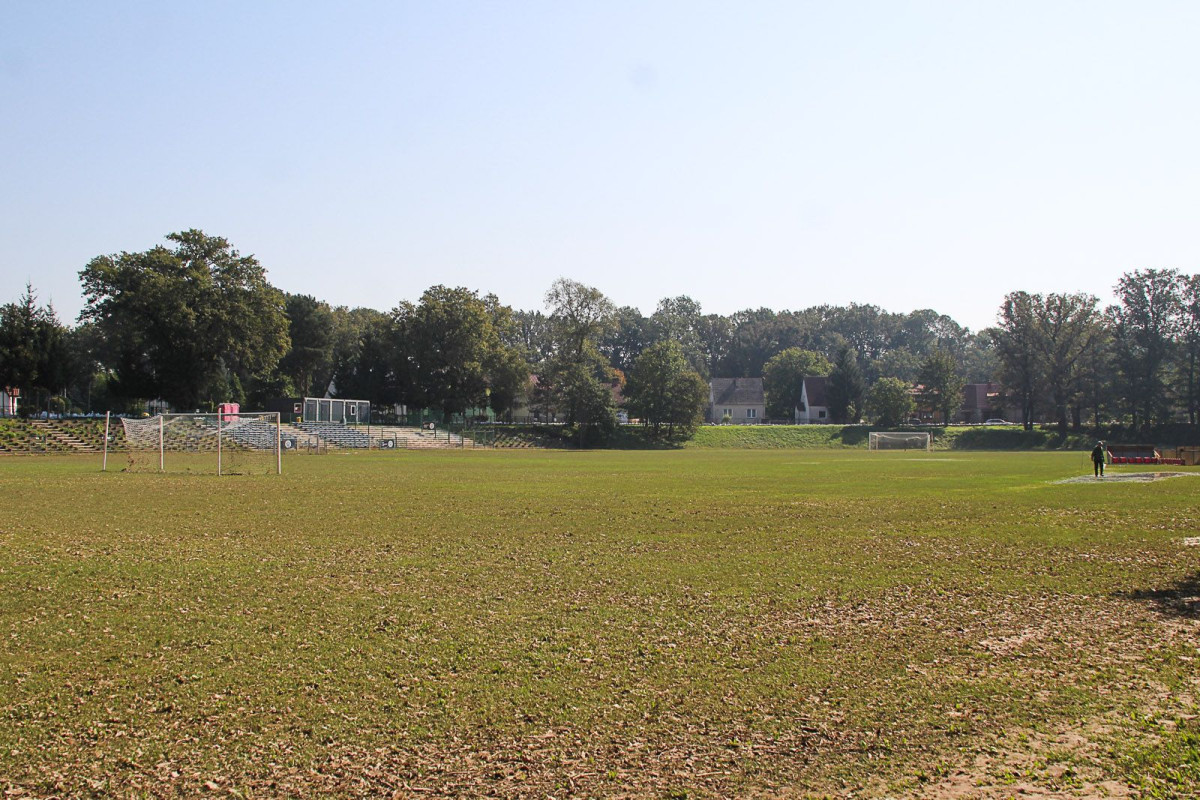Tak dziś wygląda stadion przy ulicy Rajskiej po powodzi