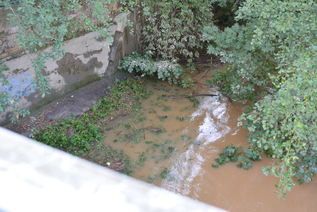 Poziom wody w Bobrze