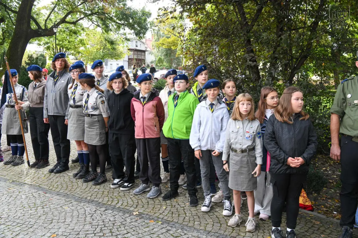 Harcerze w czasie obchodów 85. rocznicy powstania Szarych Szeregów