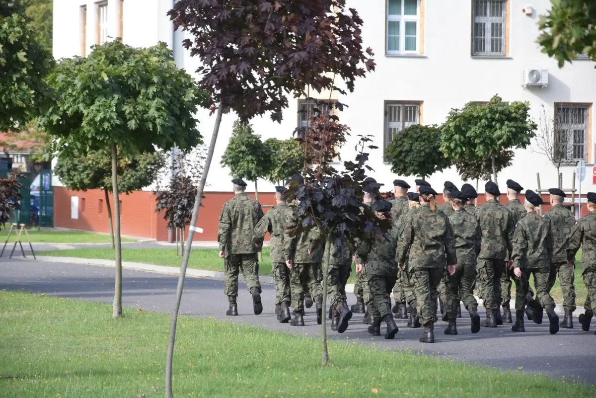 8. tegoroczny turnus Dobrowolnej Zasadniczej Służby Wojskowej rozpoczęty