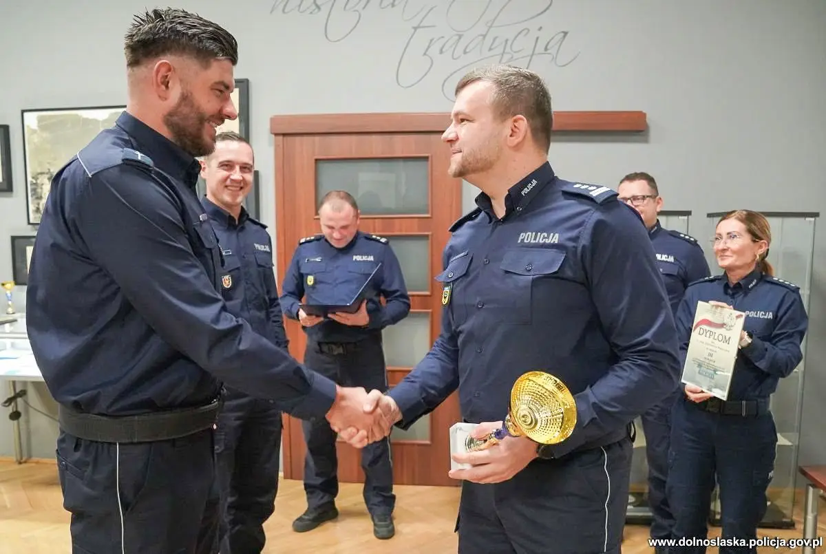 Szef bolesławieckich dzielnicowych wśród najlepszych w województwie