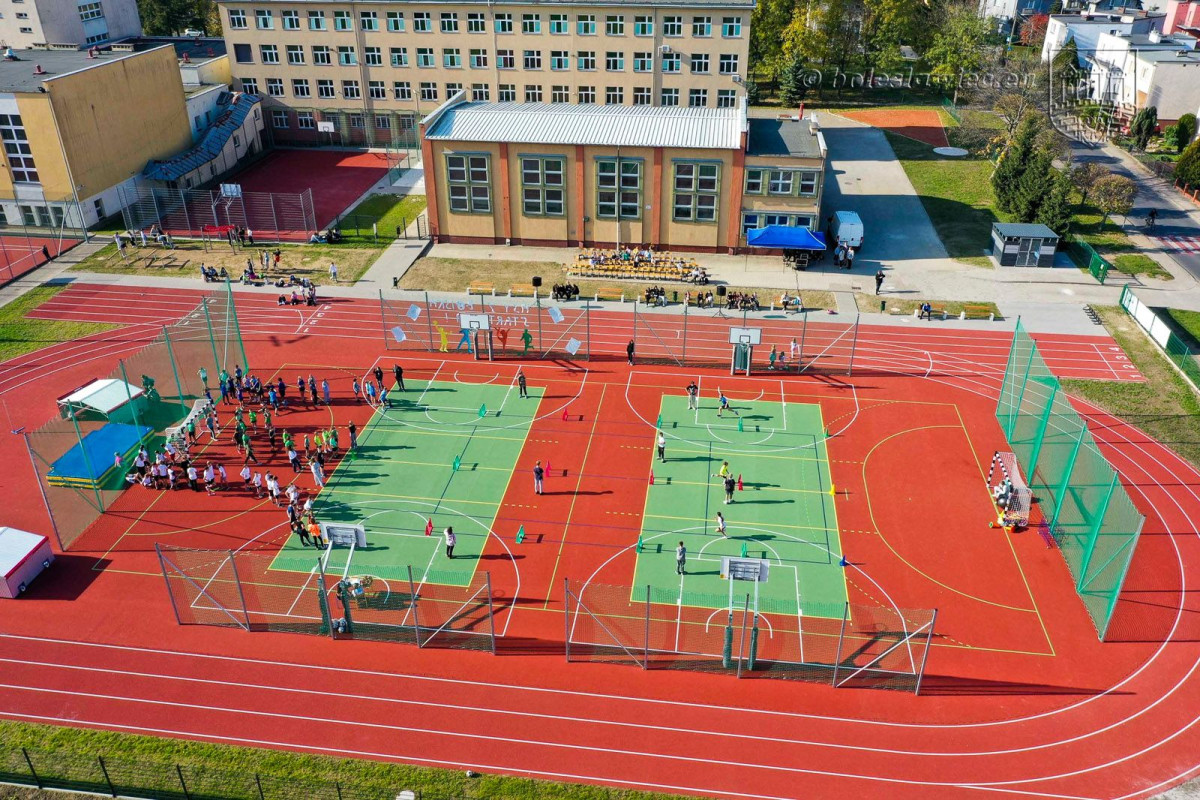 Nowy kompleks sportowy przy SP nr 5 w Bolesławcu