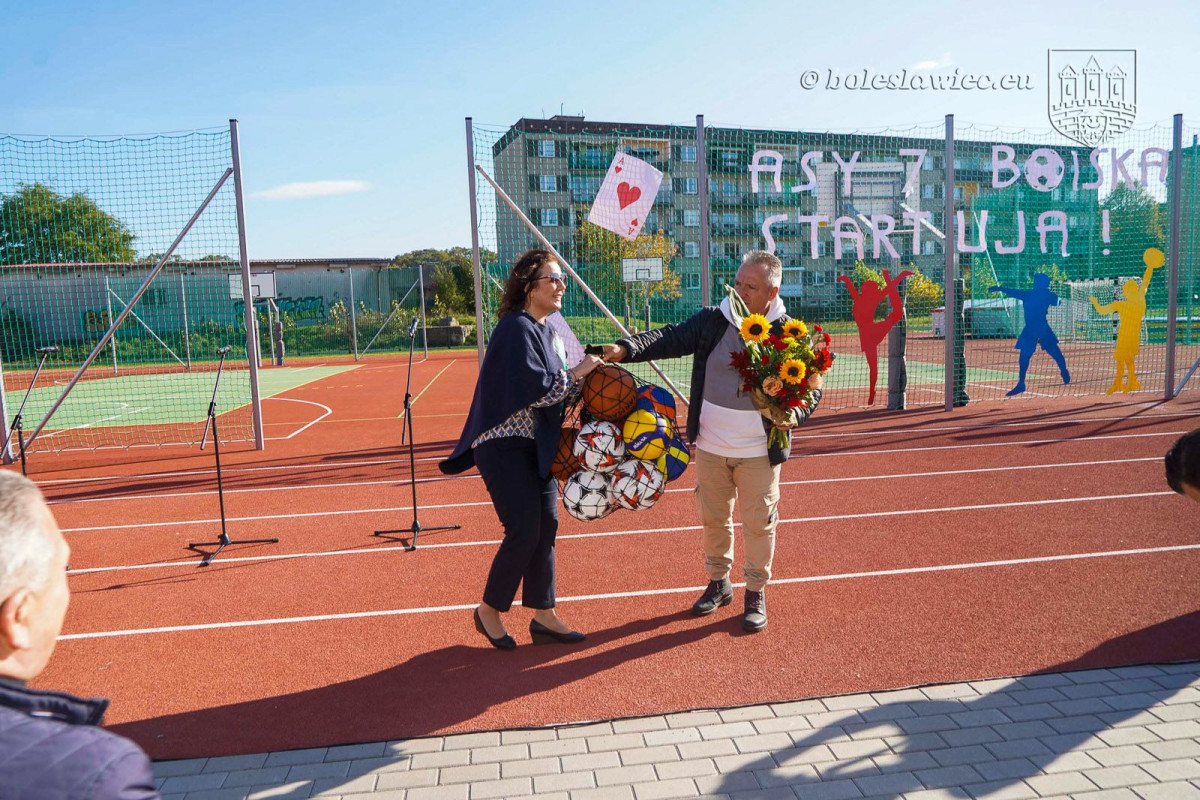 Nowy kompleks sportowy przy SP nr 5 w Bolesławcu
