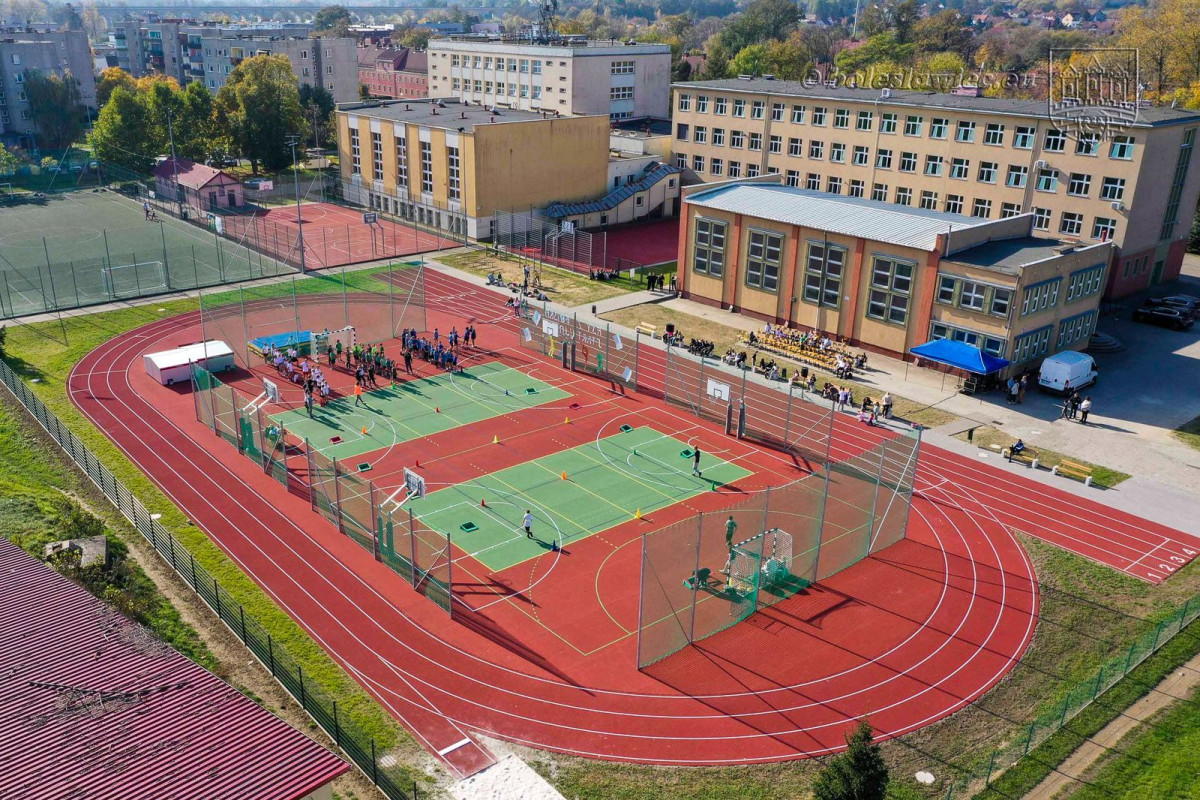 Nowy kompleks sportowy przy SP nr 5 w Bolesławcu