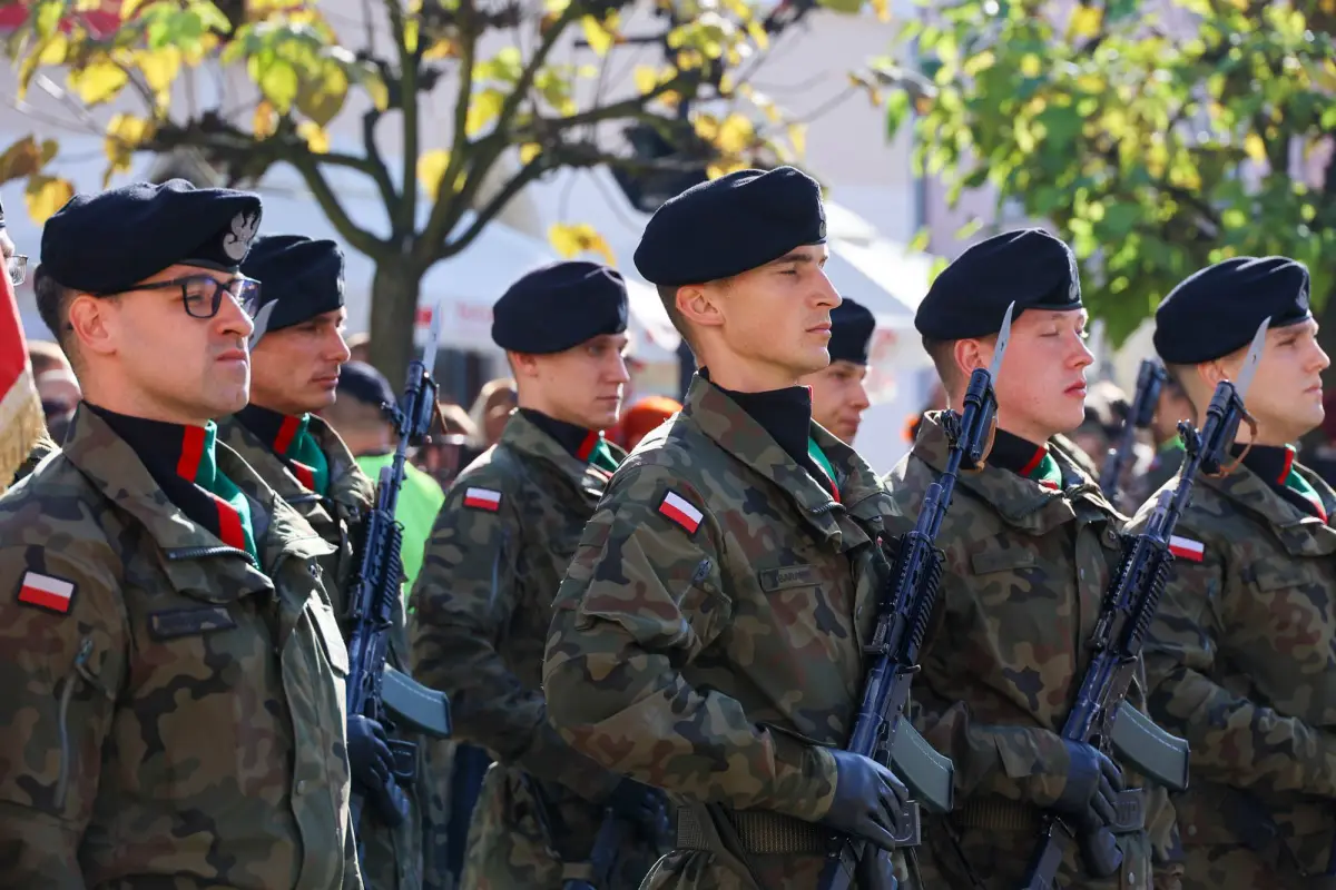 Military oath in Bolesławiec market square