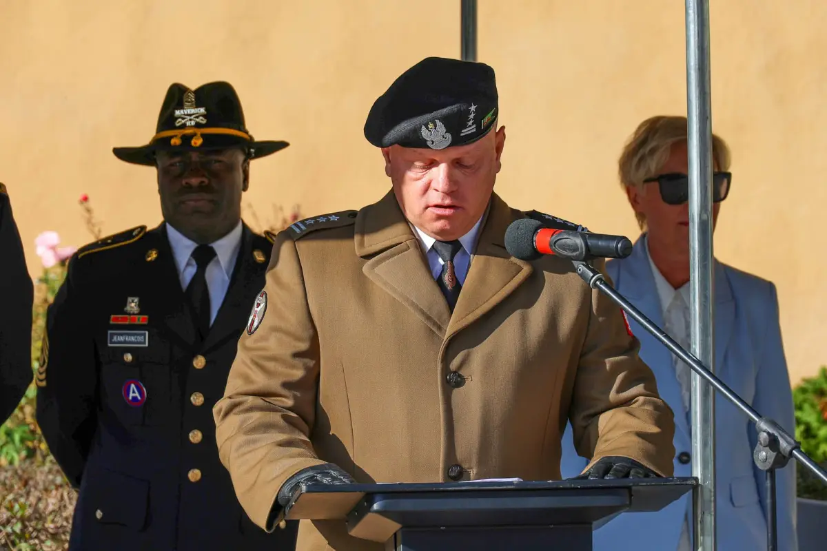 Military oath in Bolesławiec market square