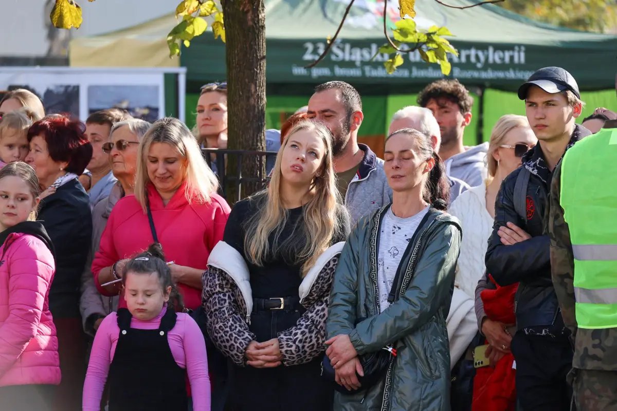 Military oath in Bolesławiec market square