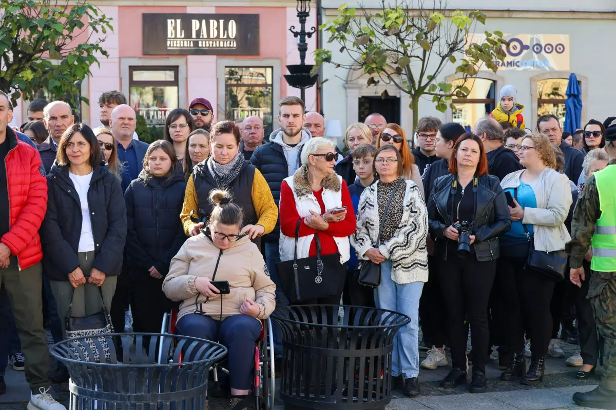 Military oath in Bolesławiec market square