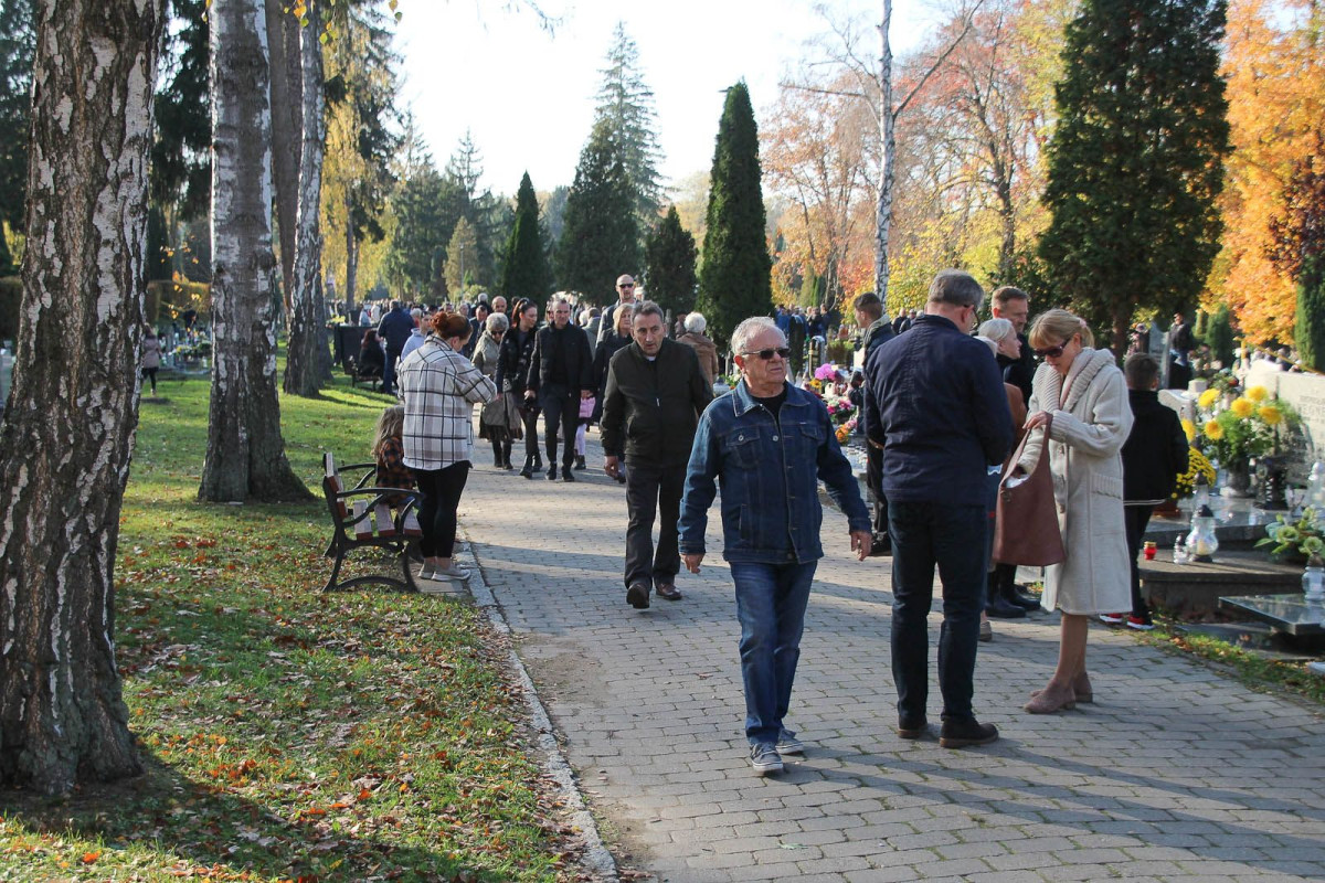 Cmentarz w Bolesławcu - 1 listopada 2024