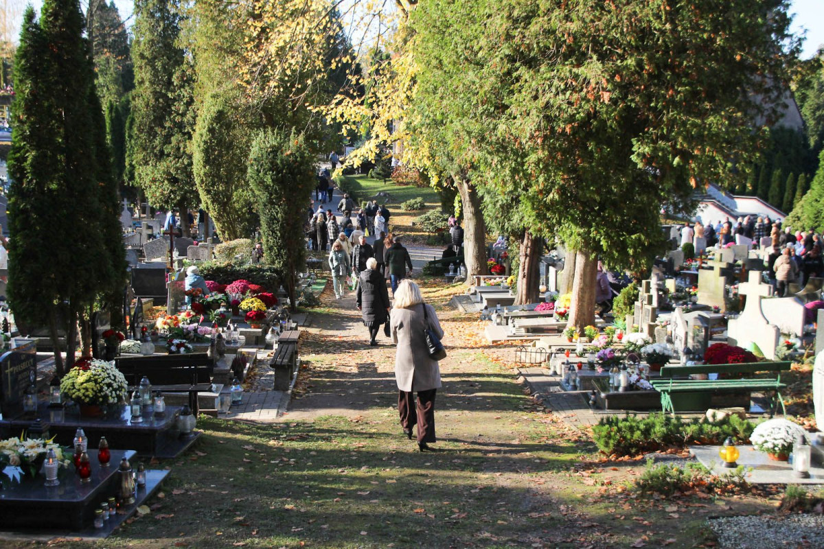 Cmentarz w Bolesławcu - 1 listopada 2024
