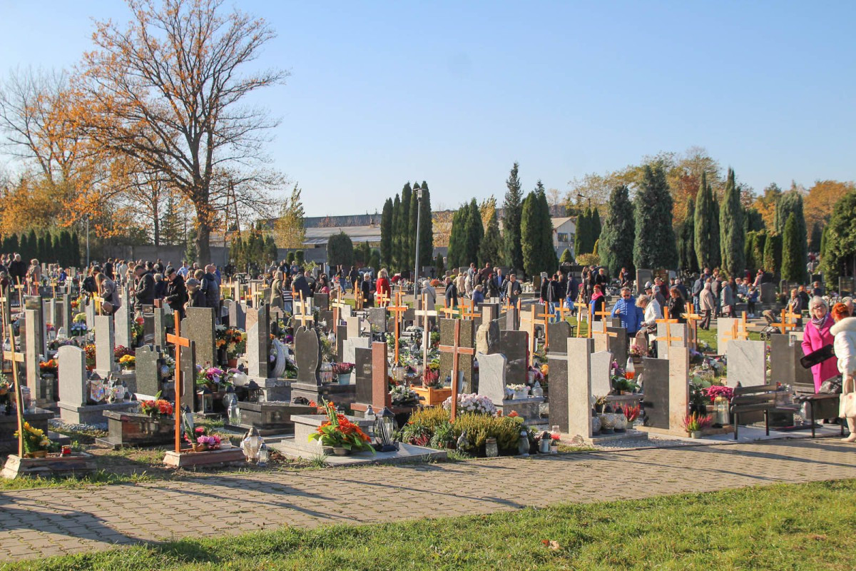 Cmentarz w Bolesławcu - 1 listopada 2024