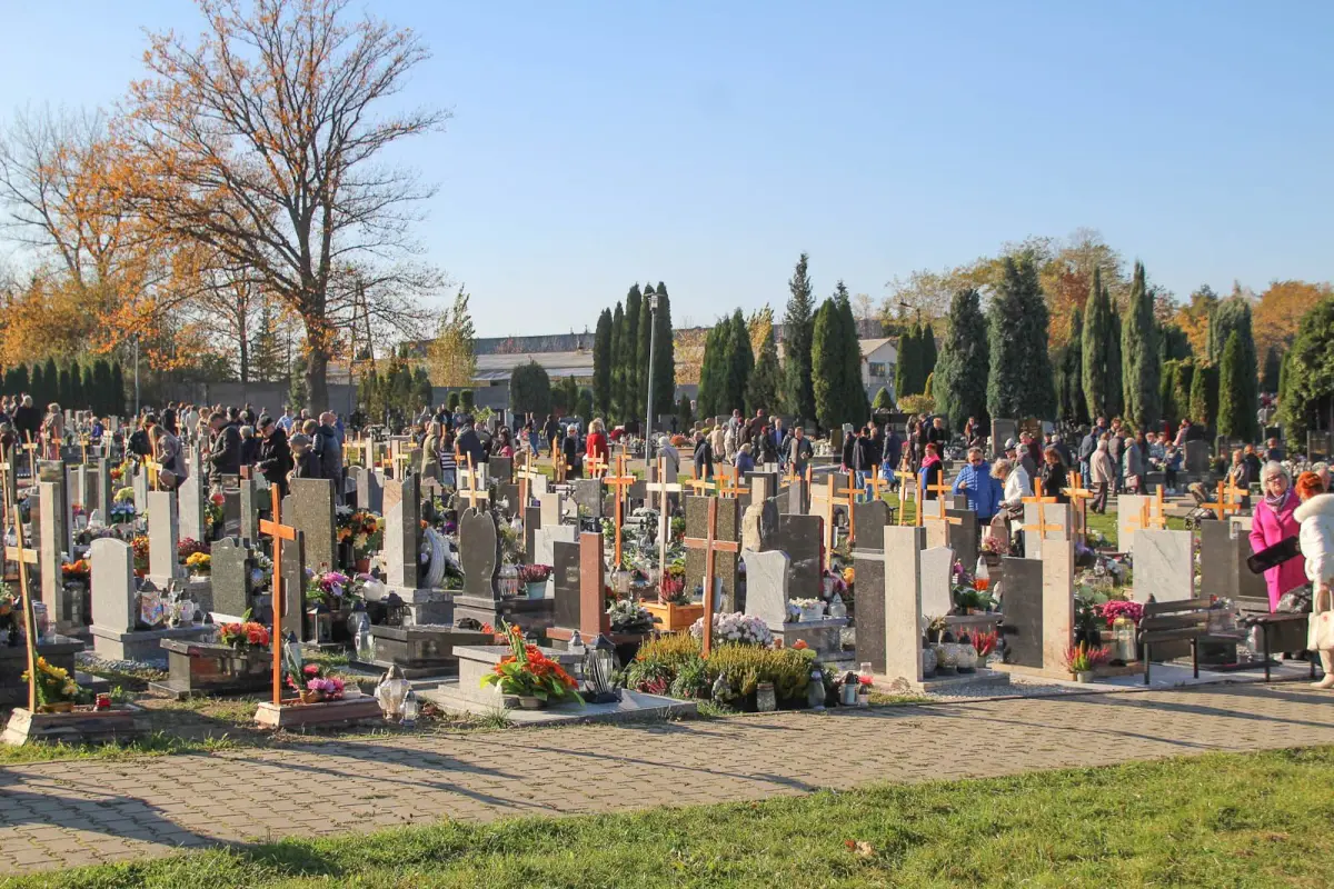 Cmentarz w Bolesławcu - 1 listopada 2024