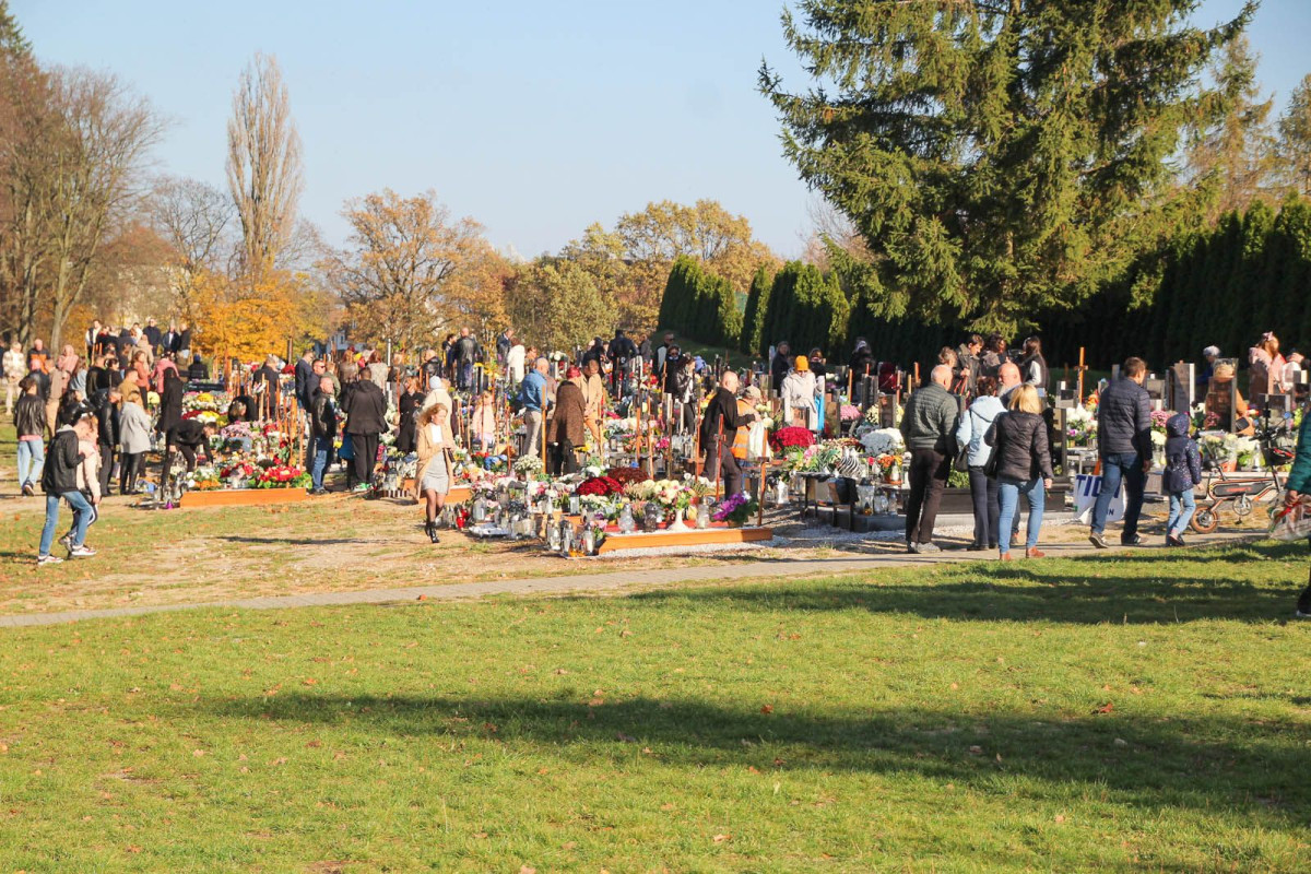 Cmentarz w Bolesławcu - 1 listopada 2024